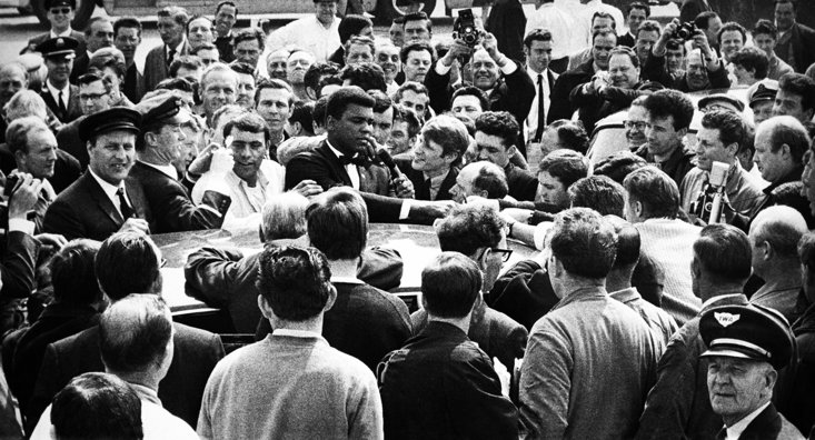 Ali is mobbed by the adoring British public 