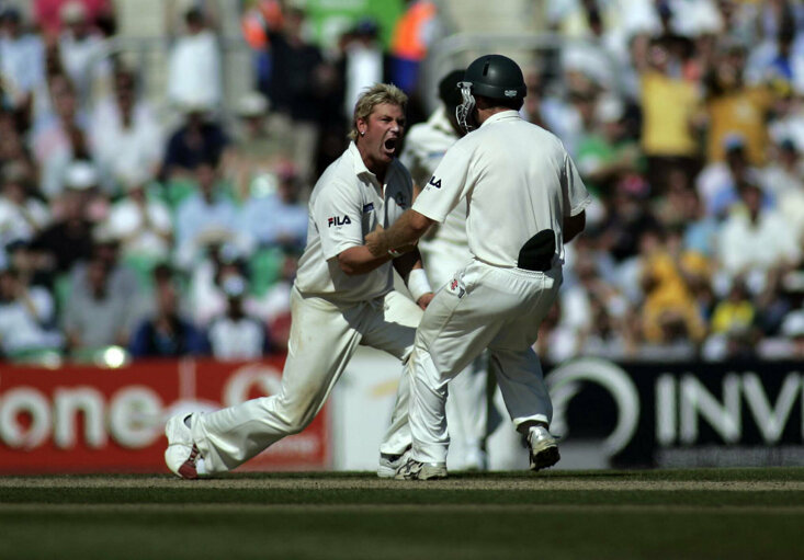 WARNE TOOK 195 OF HIS 708 TEST WICKETS IN ASHES SERIES