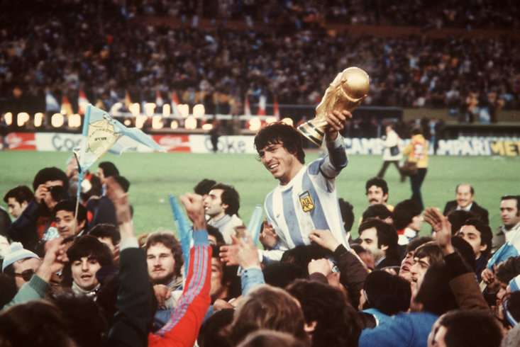 Argentina captain Daniel Passarella raises the World Cup aloft