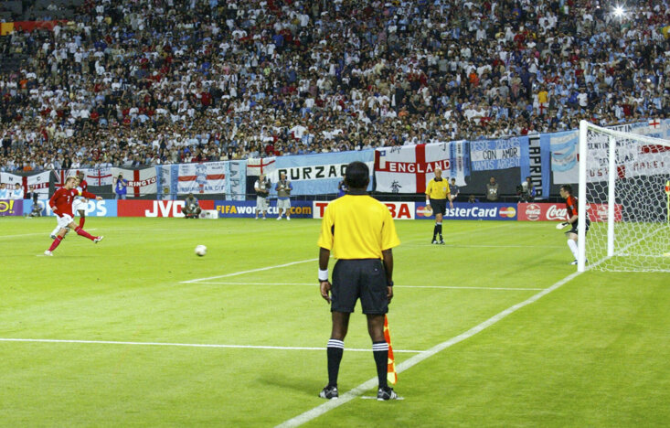 Beckham scores v Argentina in 2002