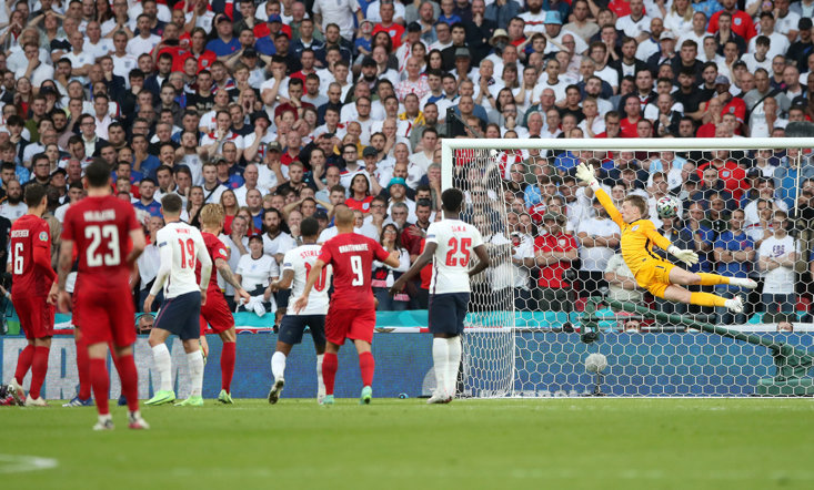 DAMSGAARD'S STUNNER WAS THE FIRST FREE-KICK GOAL OF THE EUROS