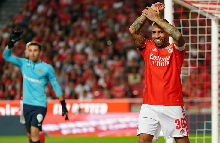 BENFICA ARE ONE OF TWO SIDES IN 29TH PLACE