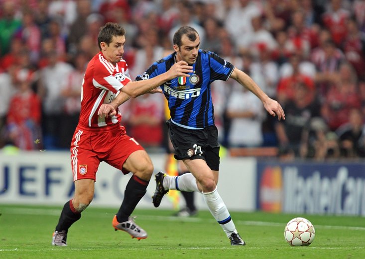 PANDEV IN ACTION IN THE 2010 CHAMPIONS LEAGUE FINAL FOR INTER