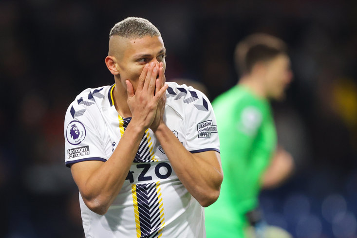 RICHARLISON'S DOUBLE WAS NOT ENOUGH IN THE 3-2 DEFEAT AT BURNLEY