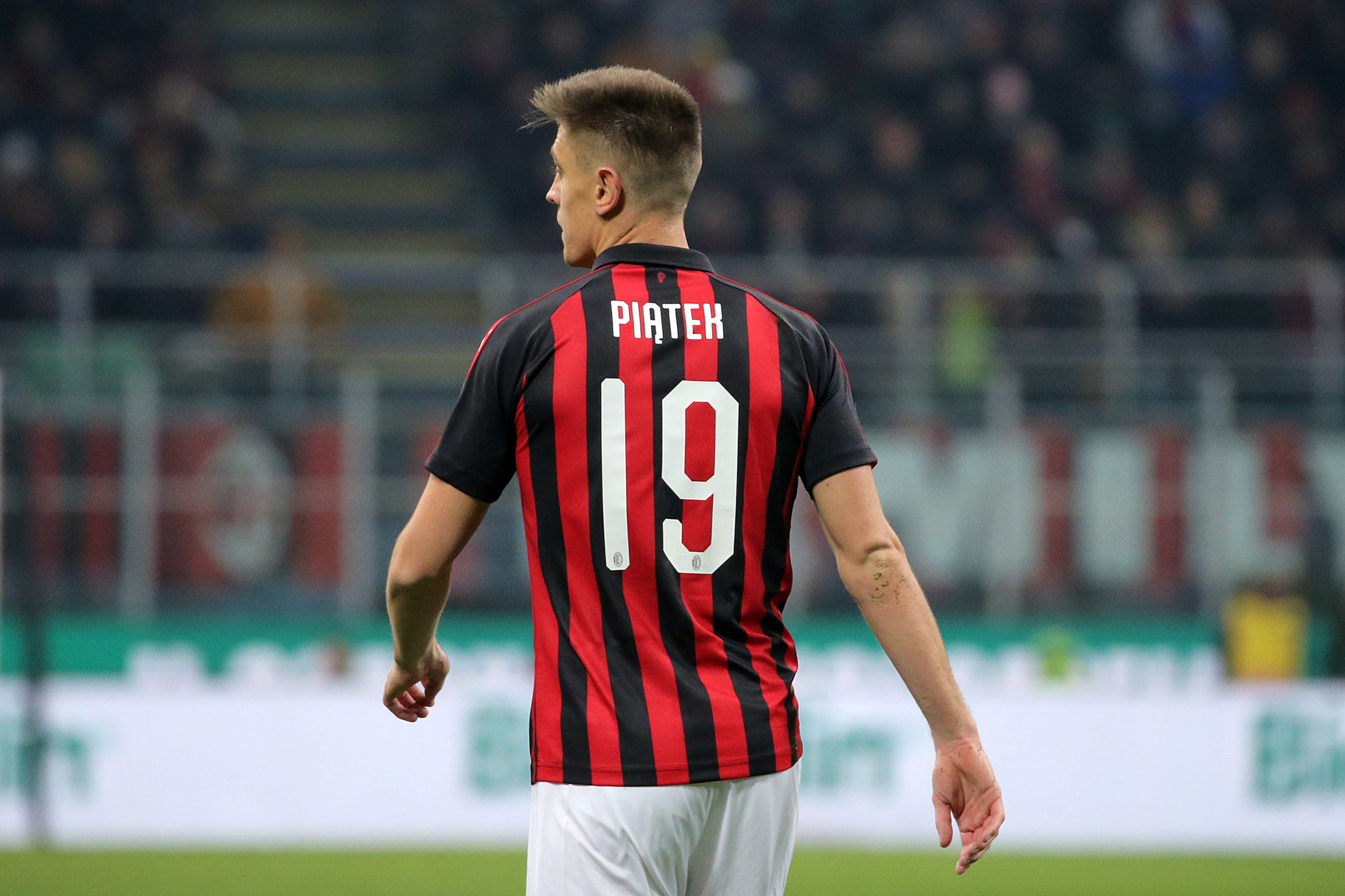 krzysztof-piatek-proves-why-chelsea-should-have-bought-him-over-gonzalo